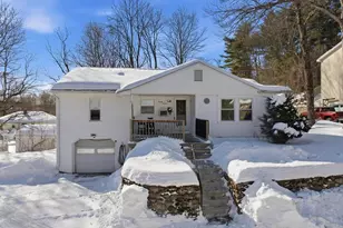 27 Jerome St, Southbridge, MA 01550 - Photo 4