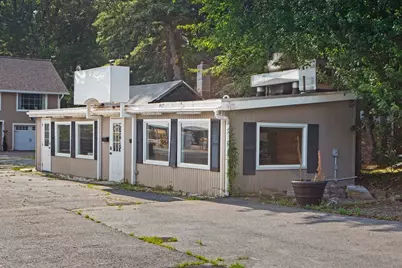 165 Massachusetts Ave, Lunenburg, MA 01462 - Photo 2