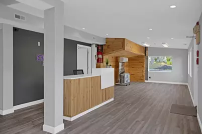 165 Massachusetts Ave, Lunenburg, MA 01462 - Photo 10