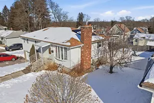 19 Middlesex Ave, Worcester, MA 01604 - Photo 2