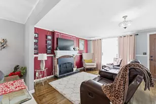 19 Middlesex Ave, Worcester, MA 01604 - Photo 8