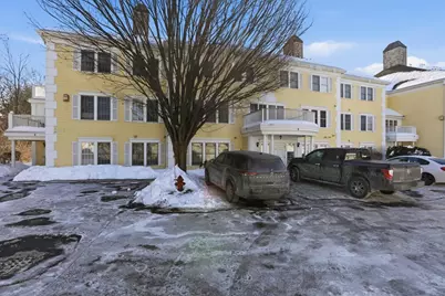 1 Riverview Blvd #8-203, Methuen, MA 01844 - Photo 2