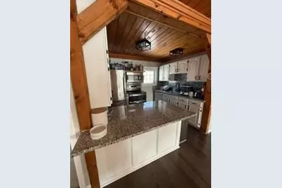 8 Woodwards Ln, Taunton, MA 02780 - Photo 4