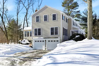 245 Oak Hill Circle, Concord, MA 01742 - Photo 4