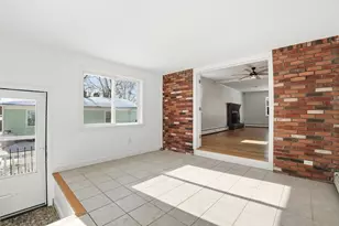 12 White St, Acushnet, MA 02743 - Photo 16