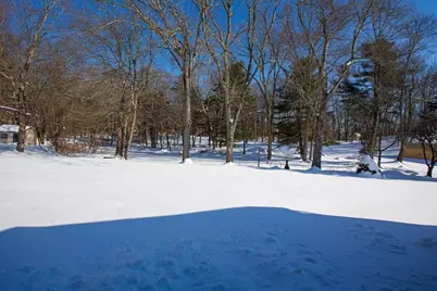 357 Tiffany St, Attleboro, MA 02703 - Photo 6