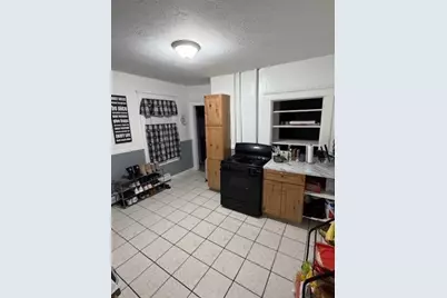 47 Longwood Ave #1, Fitchburg, MA 01420 - Photo 10