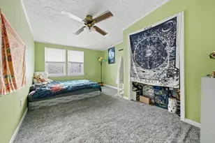 8 Flint St, Chelmsford, MA 01824 - Photo 24