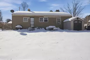 21 Austin Ave, Pittsfield, MA 01201 - Photo 26