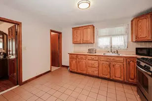 34 Franklin Ave, Somerville, MA 02145 - Photo 16