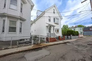 34 Franklin Ave, Somerville, MA 02145 - Photo 4
