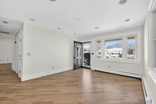 257 Lawrence St, New Bedford, MA 02745 - Photo 4