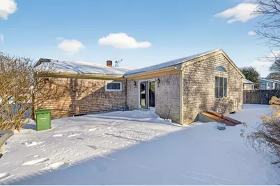 257 Lawrence St, New Bedford, MA 02745 - Photo 30