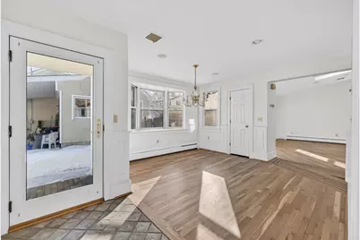 257 Lawrence St, New Bedford, MA 02745 - Photo 6