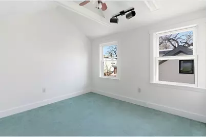 527 Franklin St, Cambridge, MA 02139 - Photo 20