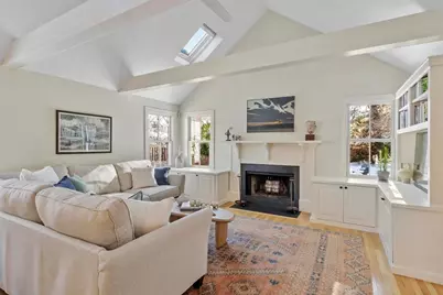 47 Bridgecourt Ln, Concord, MA 01742 - Photo 2