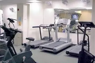 33 Pond Ave, Brookline, MA 02445 - Photo 2