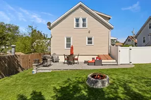 75 Thurber Ave, Brockton, MA 02301 - Photo 4