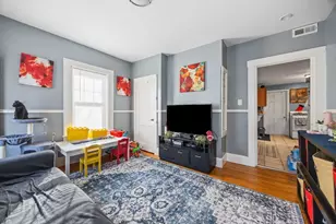 47 Hale St, Bridgewater, MA 02324 - Photo 18