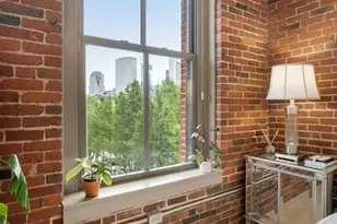 35 Channel Center St, Boston, MA 02210 - Photo 10