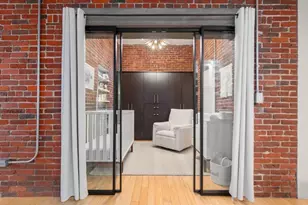 35 Channel Center St, Boston, MA 02210 - Photo 16