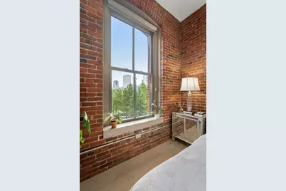 35 Channel Center St #303, Boston, MA 02210 - Photo 16