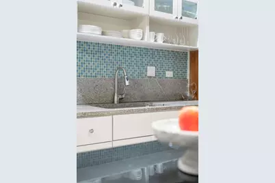 35 Channel Center St #303, Boston, MA 02210 - Photo 4