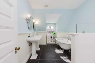 159 Washington St, Newton, MA 02458 - Photo 18