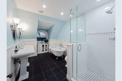 159 Washington St #4, Newton, MA 02458 - Photo 40