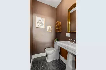 16 Prescott St, Newton, MA 02460 - Photo 12