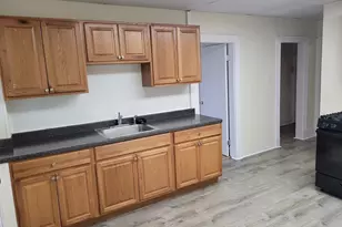 72 Sumner St, Revere, MA 02151 - Photo 4