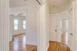 31 Firglade, Springfield, MA 01108 - Photo 12