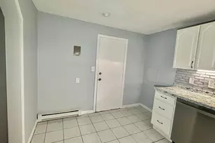 4 Hazelwood, Dracut, MA 01826 - Photo 2