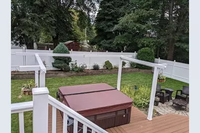 18 Jay Dr, Framingham, MA 01701 - Photo 34