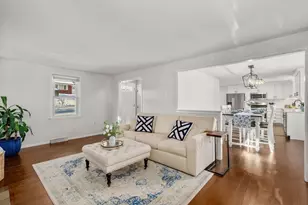 18 Seneca Dr, Hudson, MA 01749 - Photo 14