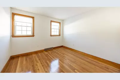 47 Trowbridge Cir, Stoughton, MA 02072 - Photo 6