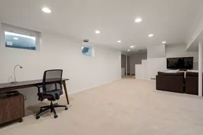 25 Mansfield Rd., Wellesley, MA 02481 - Photo 32