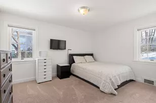 25 Mansfield Rd, Wellesley, MA 02481 - Photo 24