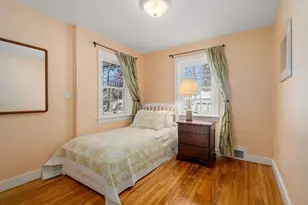 25 Mansfield Rd, Wellesley, MA 02481 - Photo 20