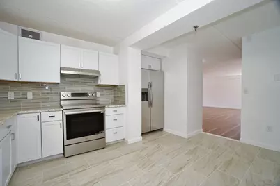 2500 Mystic Valley Pkwy #401, Medford, MA 02155 - Photo 4