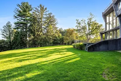 55 Leicester St, Brookline, MA 02445 - Photo 36