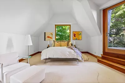 55 Leicester St, Brookline, MA 02445 - Photo 28