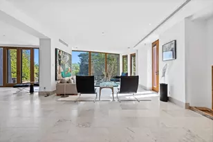 55 Leicester St, Brookline, MA 02445 - Photo 16