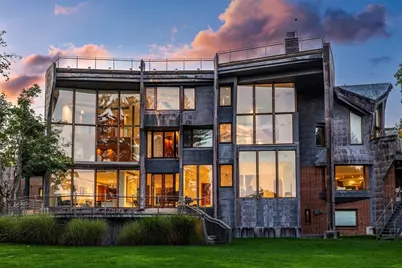 55 Leicester St, Brookline, MA 02445 - Photo 1