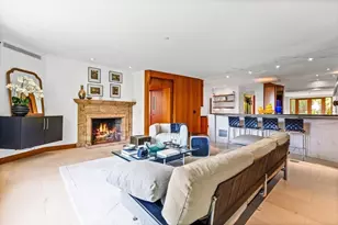 55 Leicester St, Brookline, MA 02445 - Photo 6