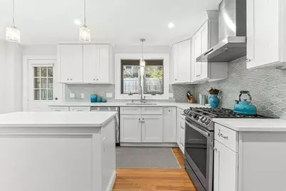 55 Redlands Road, Boston, MA 02132 - Photo 12