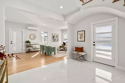 20 Townsedn St, Waltham, MA 02453 - Photo 2