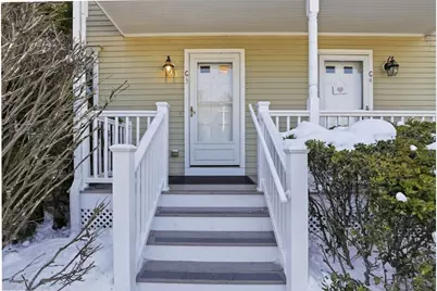 269 Washington St #C3, Pembroke, MA 02359 - Photo 2