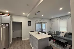 137 Centre St, Boston, MA 02119 - Photo 2