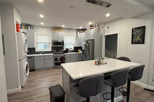 137 Centre St, Boston, MA 02119 - Photo 1